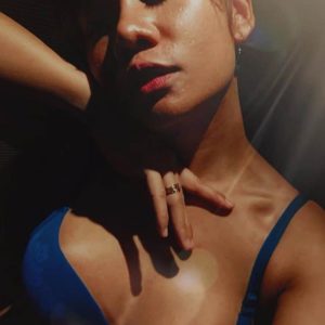 Je veux explorer mes envies à Grenoble Lamia - rencontre-Libertine-Grenoble