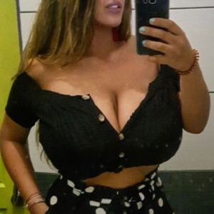 Cette chaleur qui éveille mes envies Aïcha - rencontre-Beurette-Lorient