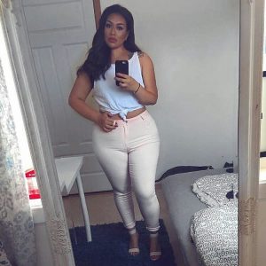 Siham - rencontre-Naturiste-Clermont-Ferrand