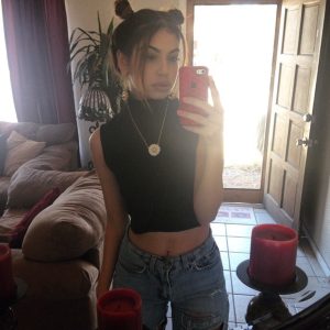 J’ai eu mon compte des mecs trop lents, cette fois je prends les devants Salma - rencontre-Teen-Brive-la-Gaillarde